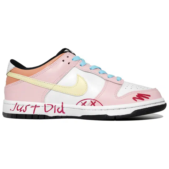 Nike Dunk Low LTDZ