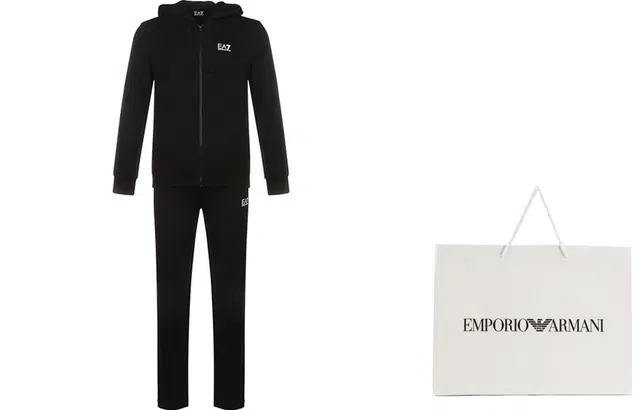 EMPORIO ARMANI EA7 Logo