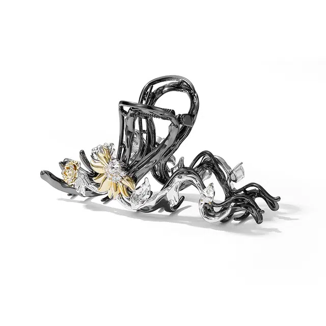 秦福炫 向日葵太阳花抓夹轻奢精致小众设计感鲨鱼夹后脑勺盘发 发夹 女款