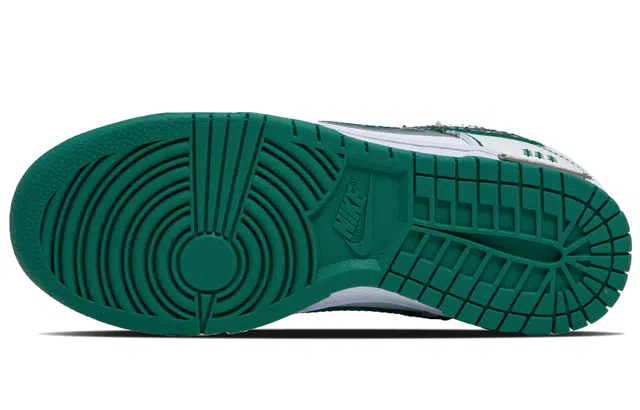 Nike Dunk QXK