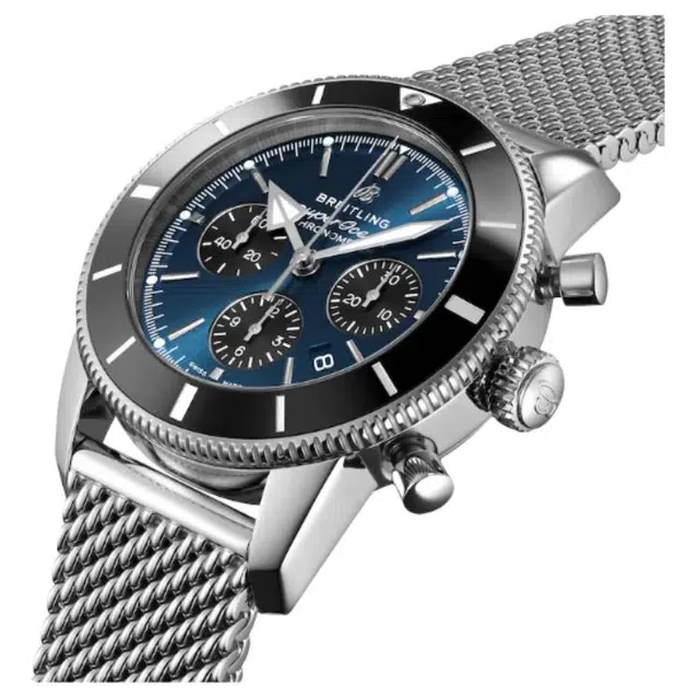 Breitling 200 44mm AB0162121C1A1