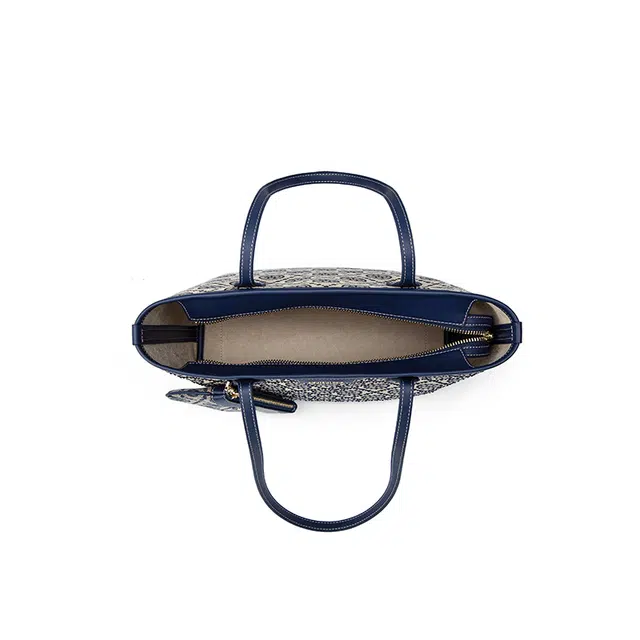 CHRISBELLA Tote