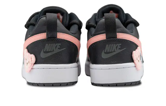 Nike Court Borough Low PEEKABOO 520 GS