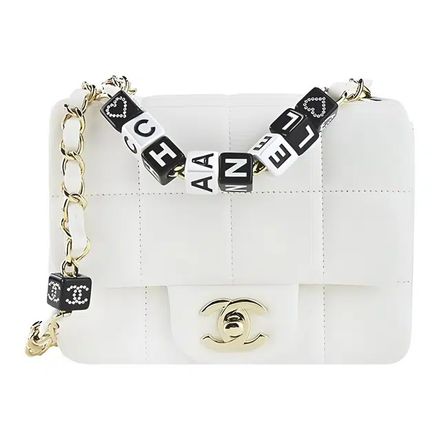 CHANEL 23C