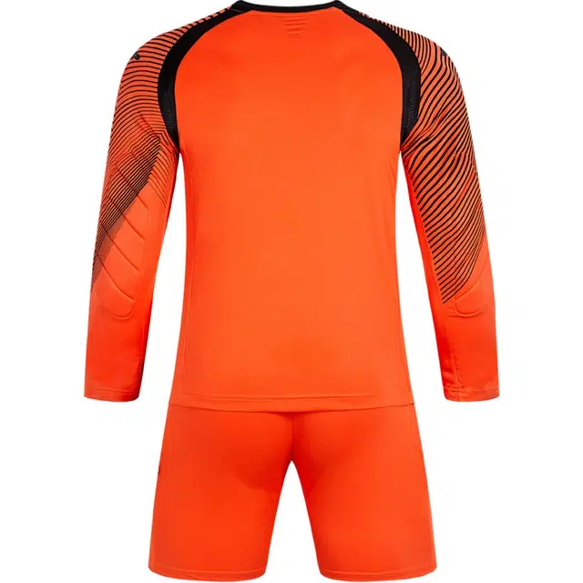JOMA T