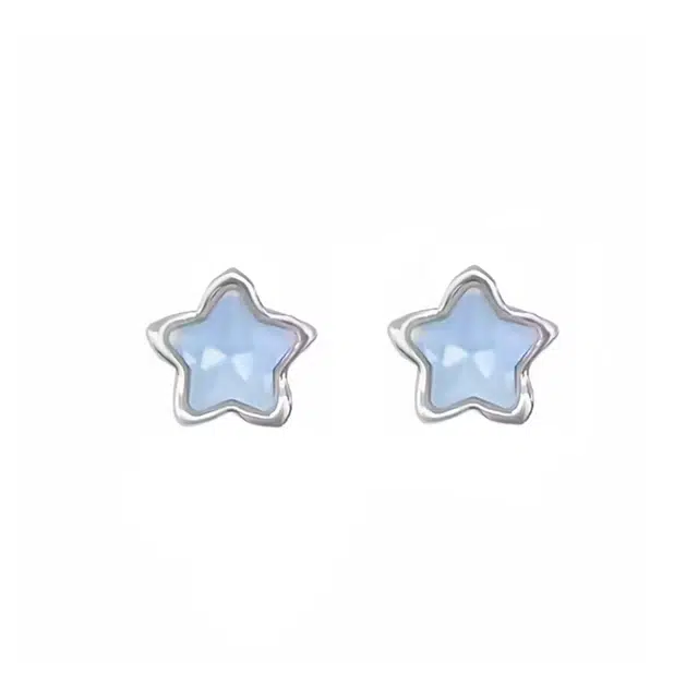 希遇 璀璨之星~星星锆石耳钉时尚气质清冷感小众设计耳饰 合金 耳钉 女款