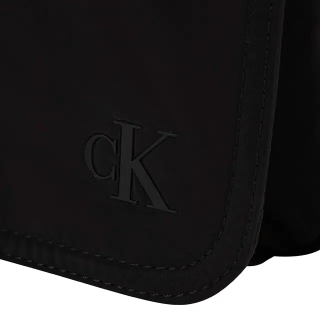 CALVIN KLEIN