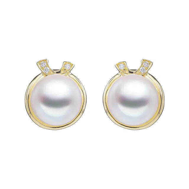 AKOYA 18K