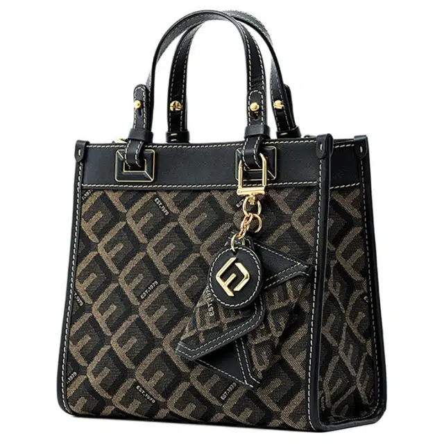 FION Tote
