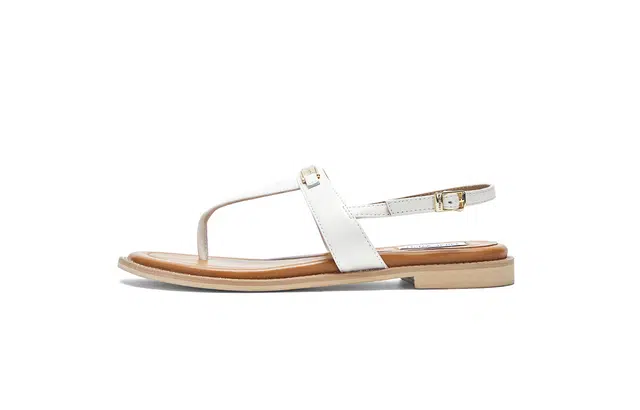 NINE WEST