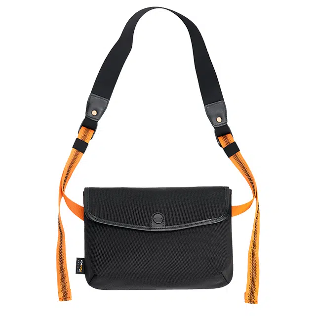 DOSRFINI Nylon Crossbody Bag Black