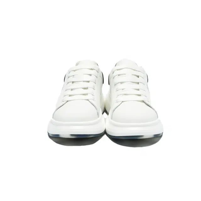 AQUASCUTUM