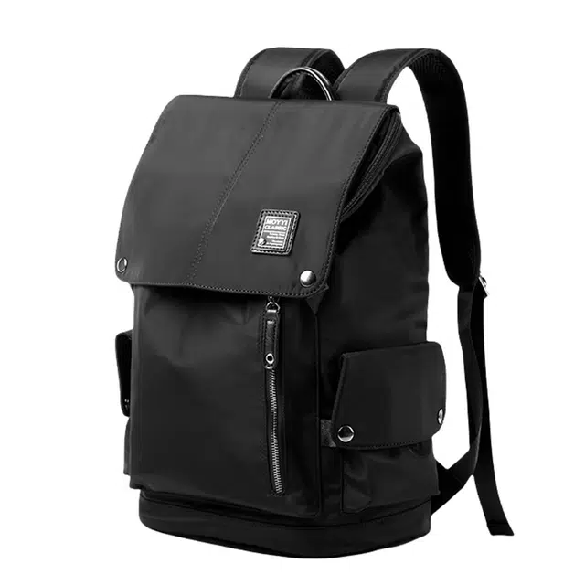 PULUWIRR Backpack