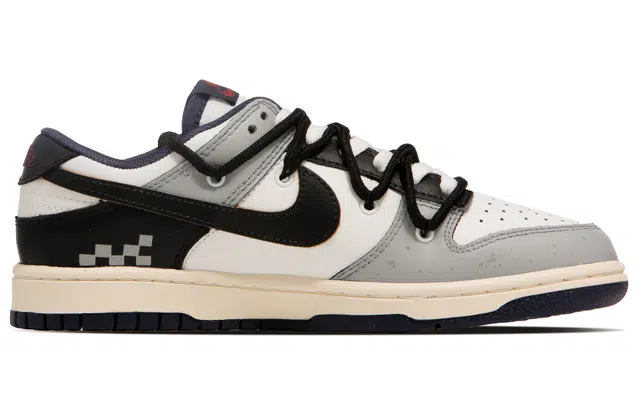 Nike Dunk QXK