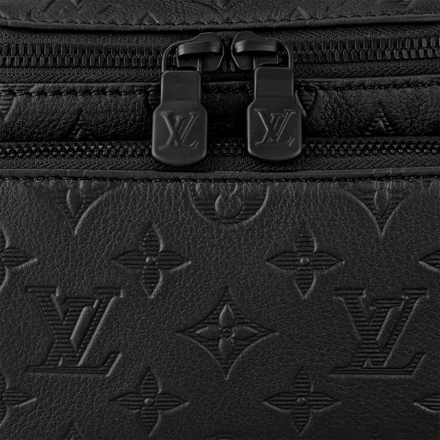 LOUIS VUITTON Rush Bumbag