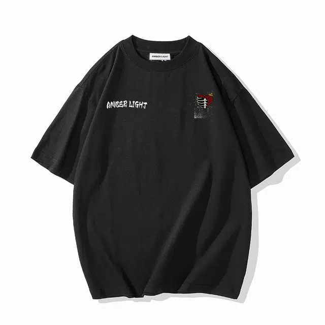 AMBER LIGHT T