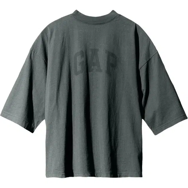 YEEZY x Gap x Balenciaga 34 Sleeve Tee T