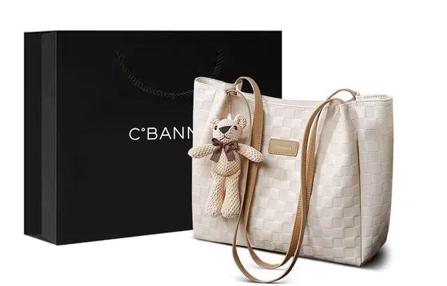 CBANNER tote