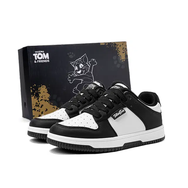 TALKING TOM Classic Sneakers