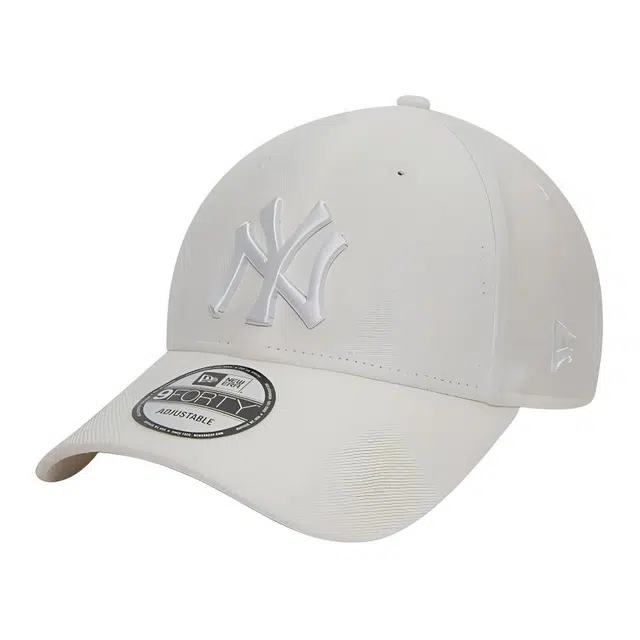 New Era Yankees Linen Cap White