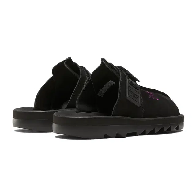 Needles x Reebok Beatnik