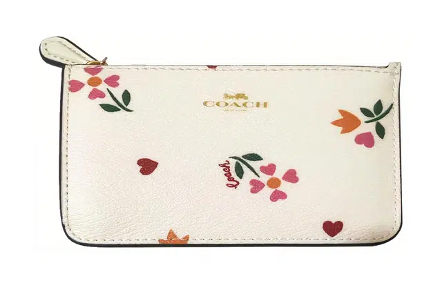 COACH Corner Zip Logo