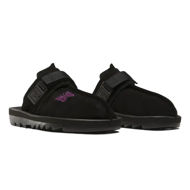Needles x Reebok Beatnik