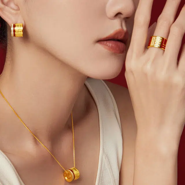 周大福 传福系列钻石 足金 一口价 黄金戒指（小版） 女款