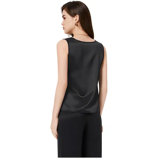 NINE WEST