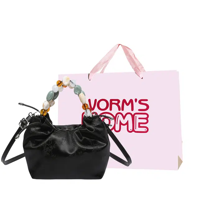 WORM'S HOME PU