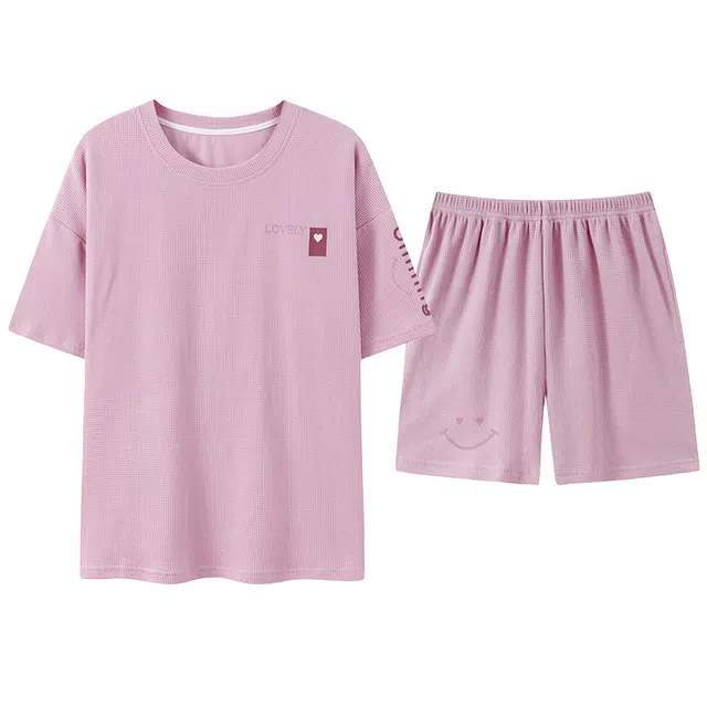 贴身领域 时尚字母爱心图案圆领短袖薄款休闲三分裤可外穿家居服睡衣套装 女款 粉色