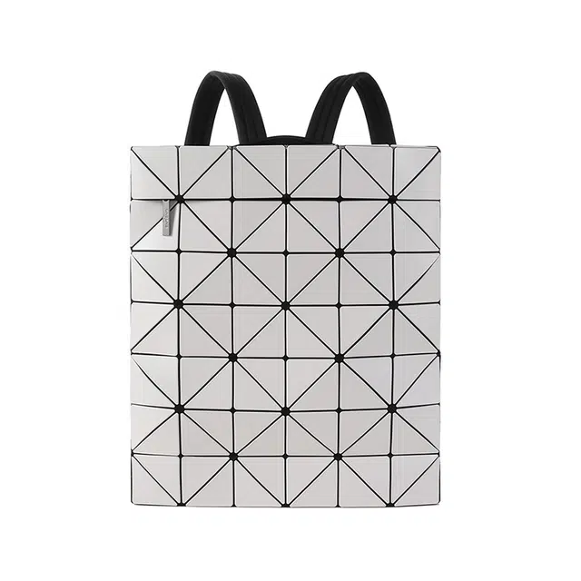 ISSEY MIYAKE BLOCKY Backpack Light Gray