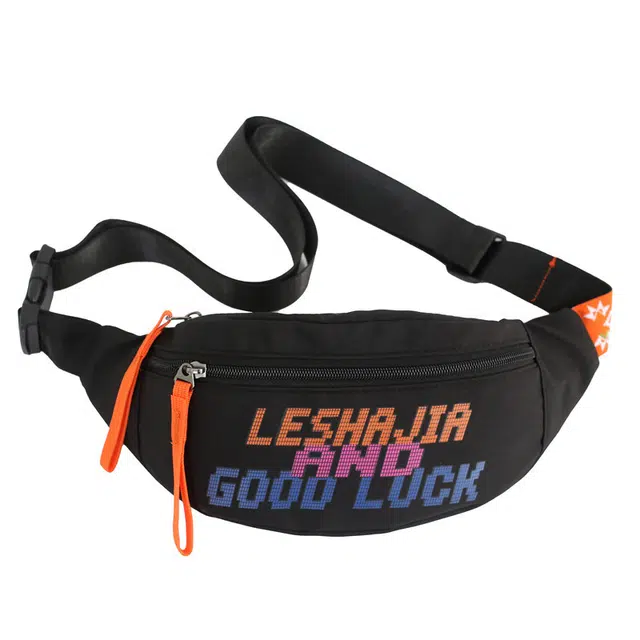 爱尔绅特 运动骑行街头潮流简约字母印花 尼龙 腰包斜挎包 男女同款情侣款 白色/黑色