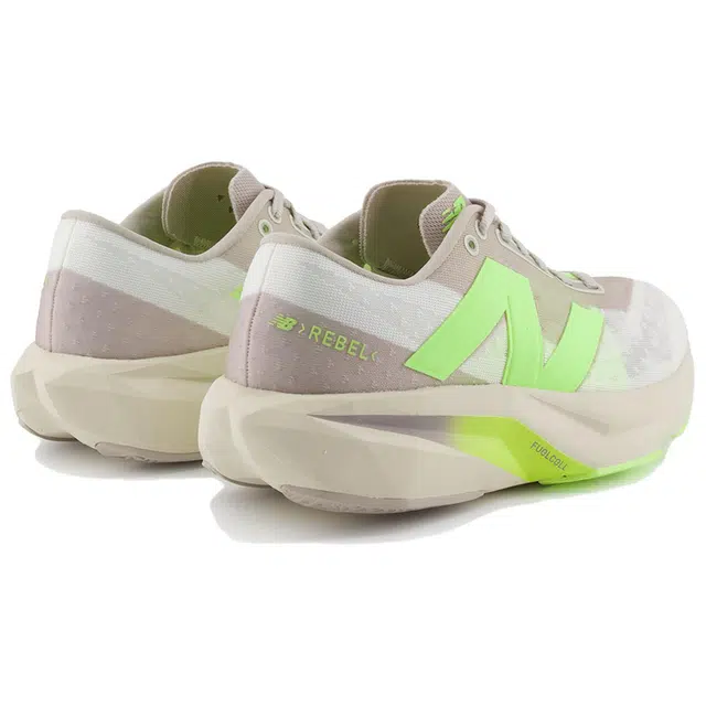 New Balance FuelCell Rebel V4