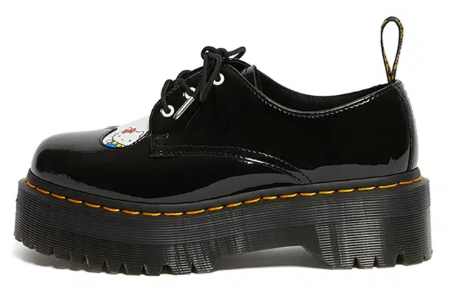 Hello Kitty x Dr.Martens 3JK