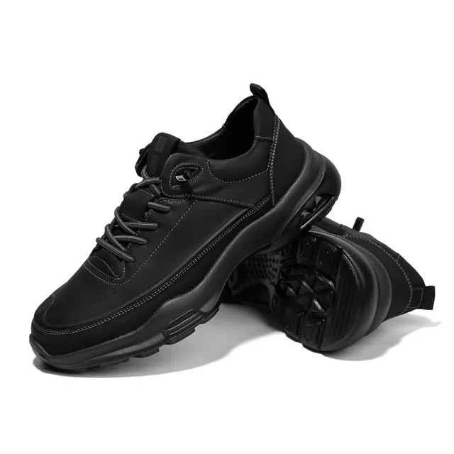 圣大骑士 头层牛皮 轻便 舒适透气 休闲鞋 男款 黑色