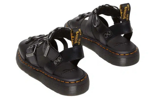 Dr.Martens