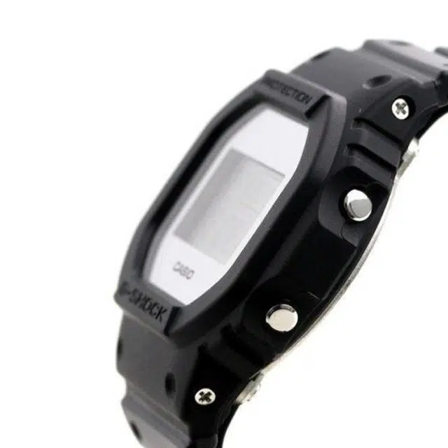 CASIO G-Shock 200 48.9*42.8mm DW-5600BBMA-1