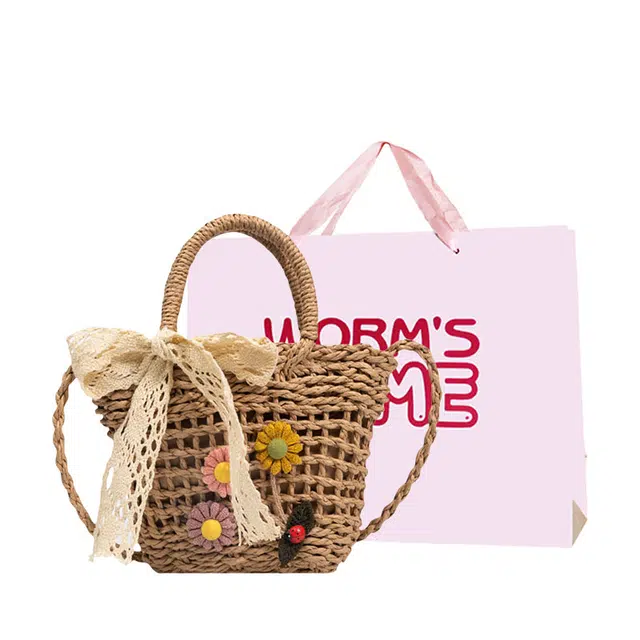 WORM'S HOME