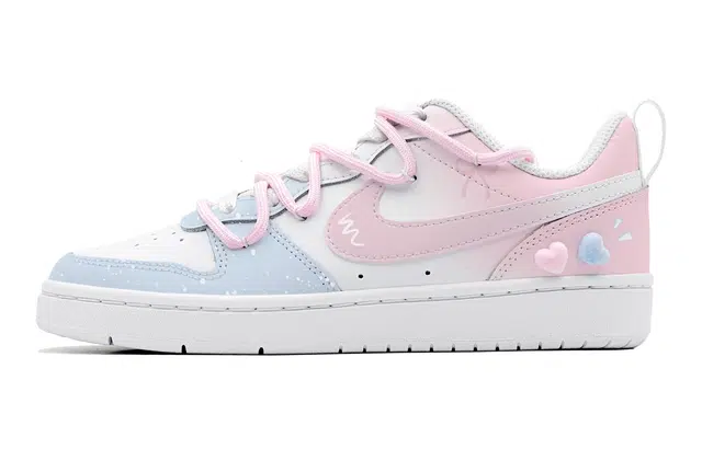 Nike Court Borough Low 520 GS