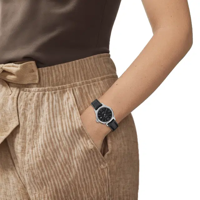 TISSOT 30 25.3mm 25.3mm T41.1.123.57