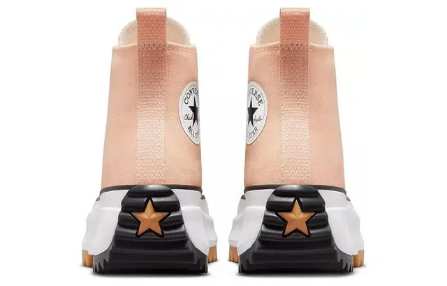 Converse Run Star Hike