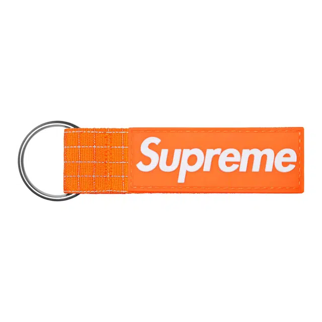 Supreme SS24 WEEK 16 RIPSTOP KEYCHAIN