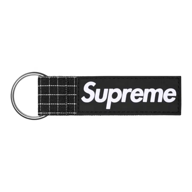 Supreme SS24 WEEK 16 RIPSTOP KEYCHAIN