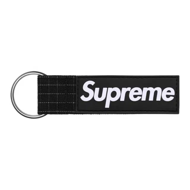 Supreme SS24 WEEK 16 RIPSTOP KEYCHAIN