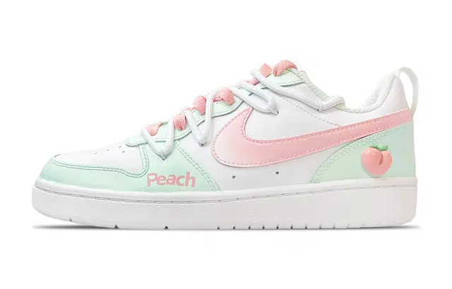 Nike Court Borough Low GS