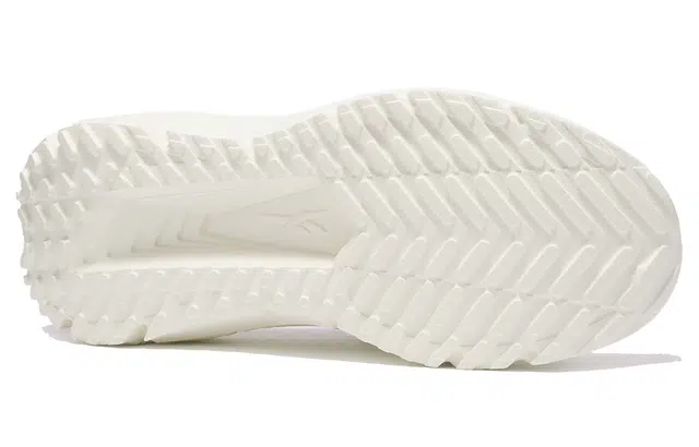 Reebok ZIG CLOG