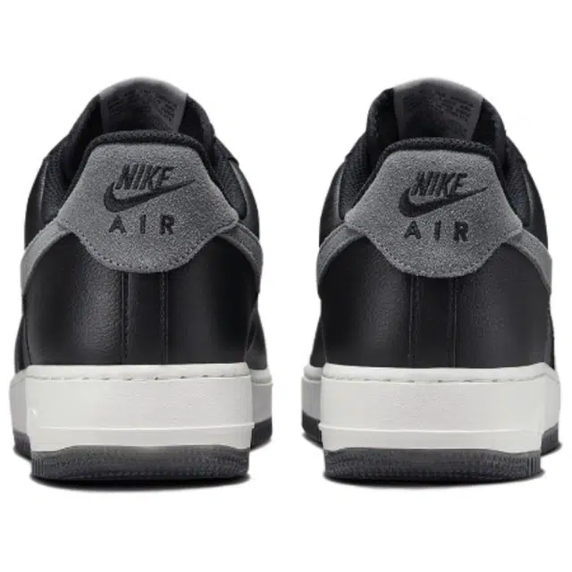 Nike Air Force 1 07 LV8