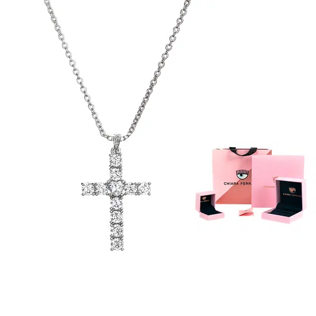 CHIARA FERRAGNI 18k