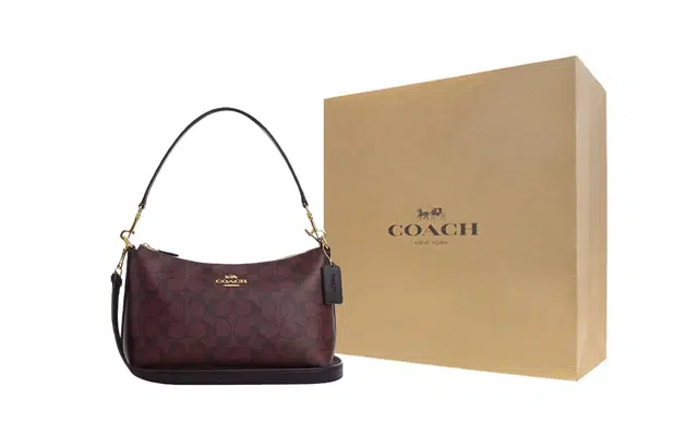 COACH Clara 26
